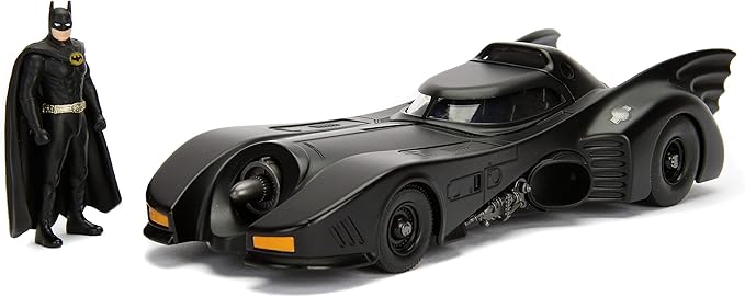 Batim«vil con Figura Batman Hollywood Rides  8a+