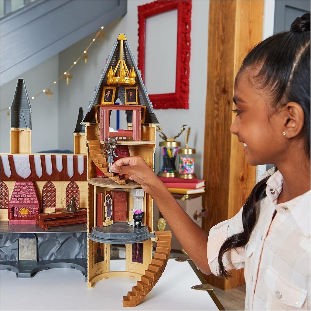 Castillo de Harry Potter con 12 Accesorios 6a+