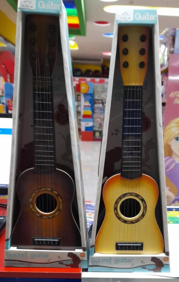 Guitarra 4 Cuerdas con Estuche Surt/2 3a+(432610)